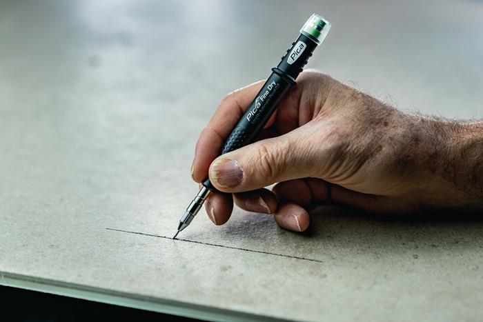 Finemarker Fine Dry 0.9 Länge 20 cm mit 5 Graphit-Minen HB PICA