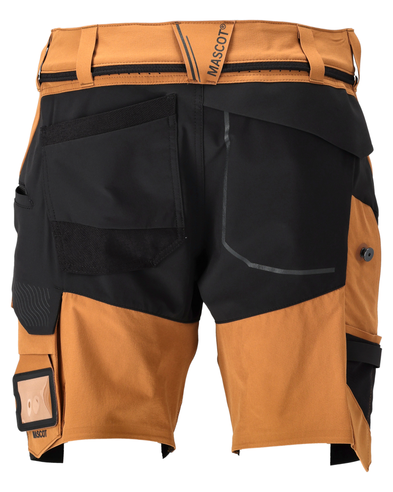 Shorts CUSTOMIZED Nussbraun/Schwarz 24C46