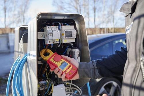 Stromzangenmultimeter b.1.000 V AC CAT IV 1.000 V V WIHA