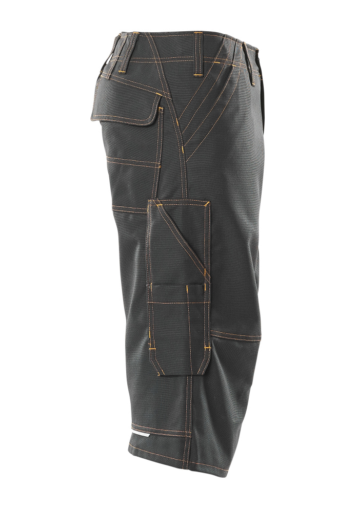 Shorts, lang YOUNG Schwarz C50
