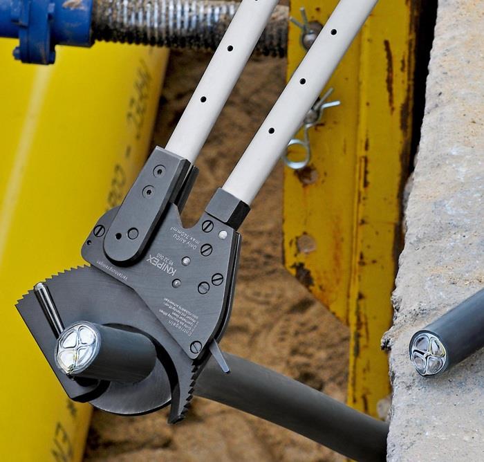 Kabelschneider brüniert Mehrkomponenten Hüllen 630 mm 60 (740 mm²) mm