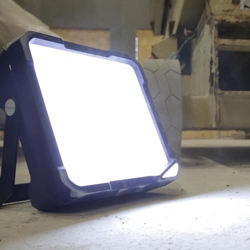 LED-Strahler VEGA LITE 45 W 6000 lm 5m H07RN-F 3x1,5mm² IP54 SCANGRIP