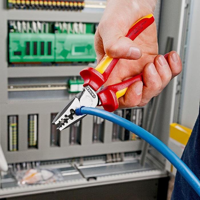 Aderendhülsenzange Gesamtlänge 180 mm 0,25 - 16,0 (AWG 23 - 5) mm² poliert Mehrkomponenten-Hüllen VDE KNIPEX