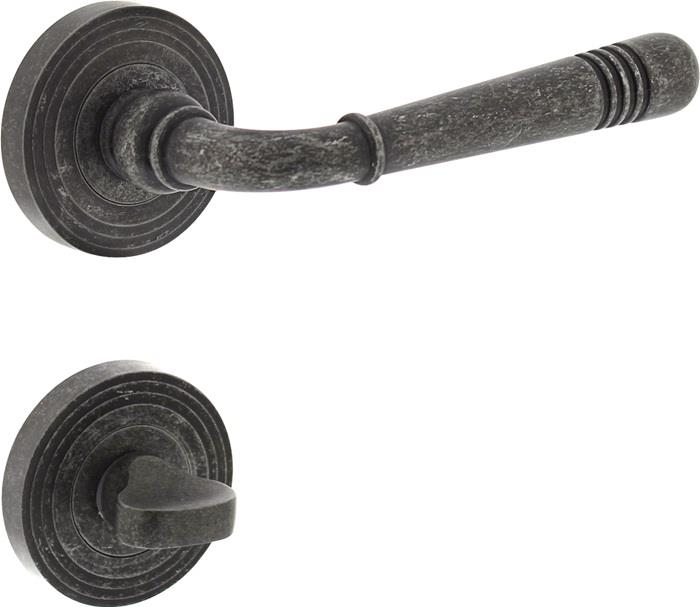 RosettenDrückergarnitur Helena DIN links / rechts D/D F 77 / getrommelt WC F77 grau