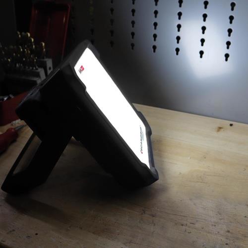 LED-Strahler VEGA 2 CONNECT 20 W 1000-2000 lm IP54 SCANGRIP
