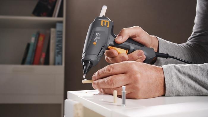 Heißklebepistole GlueMatic 3011 Klebeleistung 16 g/min ca. 7 min 11 mm STEINEL