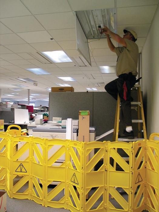 Absperrgitter Polyethylen gelb B600xH1000mm mobil, 16-tlg. RUBBERMAID