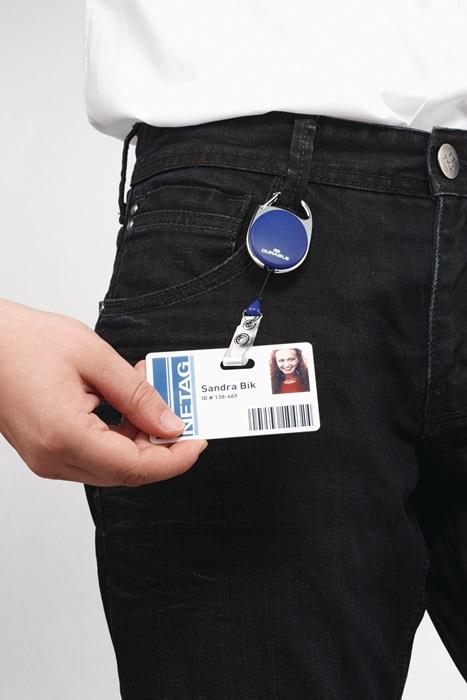 Ausweishalter mit Druckknopfschlaufe Bandlänge 800 mm blau