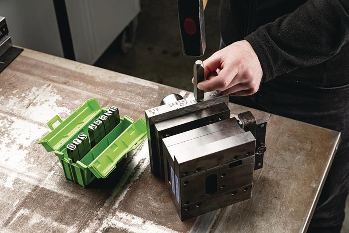 Schlagzahlen Satz 330 9 teilig Zahlen 0 9 1,5 mm